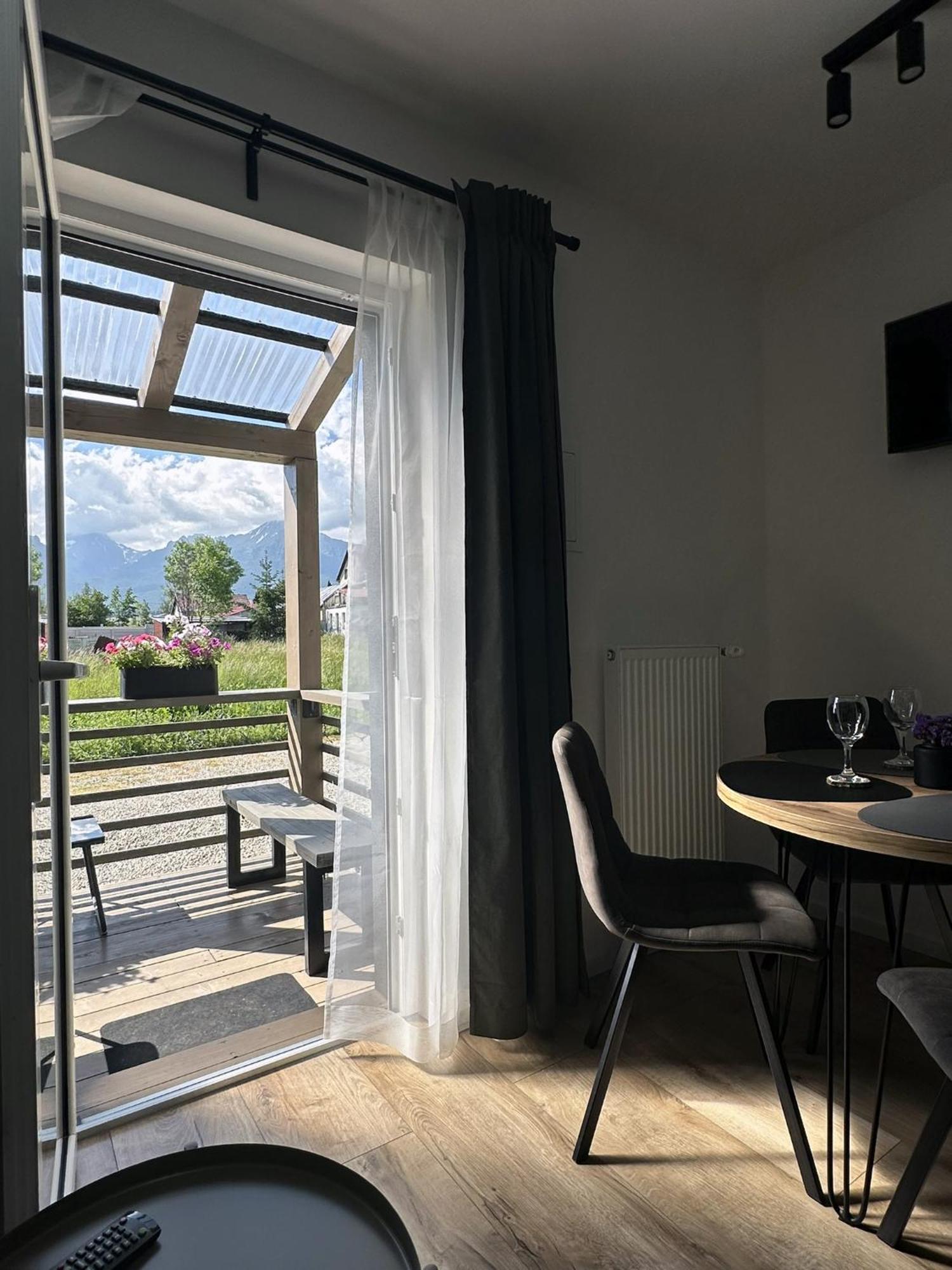 Apartmany Lucina Veľký Slavkov Exteriör bild